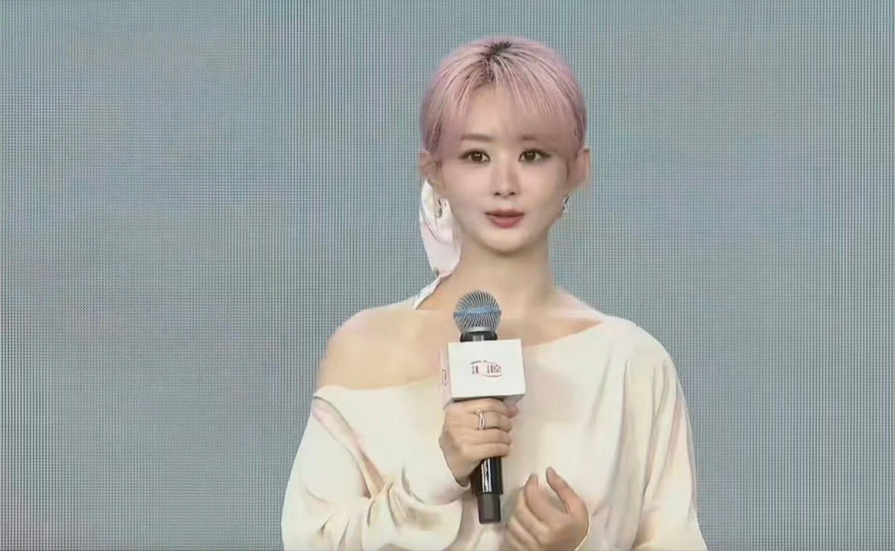赵丽颖杨幂Angelababy活动生图闪闪发光啊三位，太美了，女明星简直太美了！