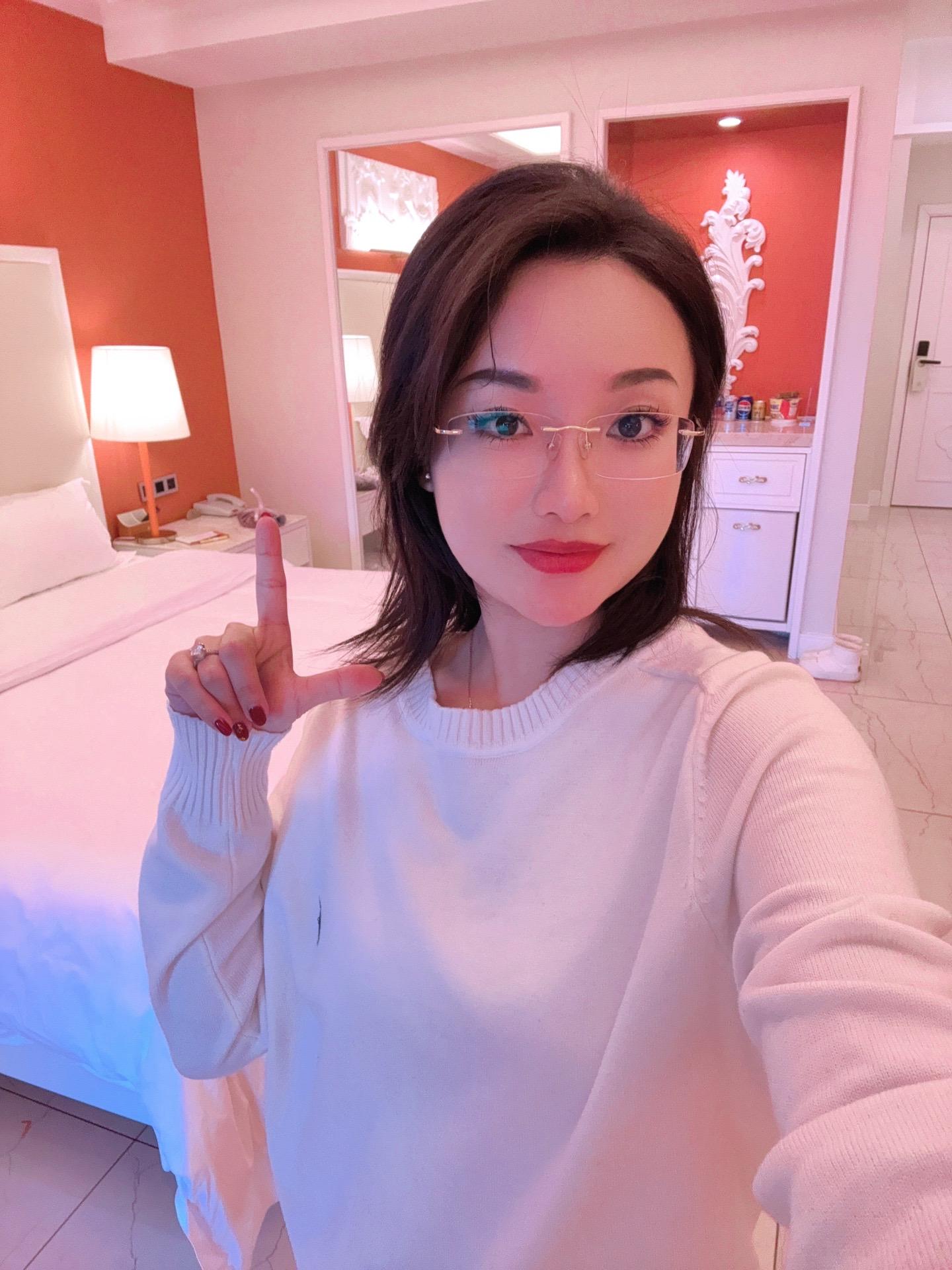 我不做好人也不做坏人 只做镜子