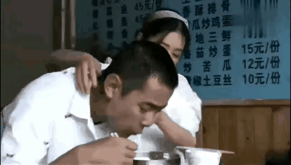 阚清子对待纪尘凌真的好像妈妈对待儿子一样[捂脸]