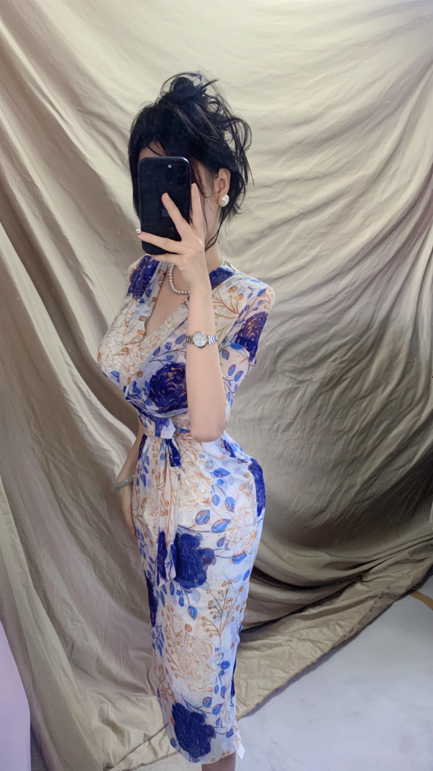 吻哪里都行 吻脖子不行