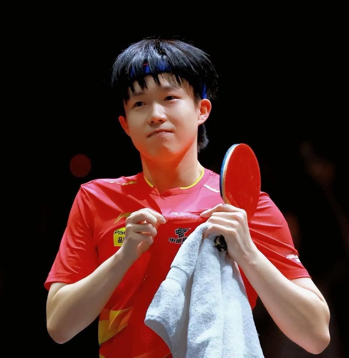 王励勤心目中：现役最稳有 3 人

孙颖莎
所有比赛中，几乎很少出现意外，可以说