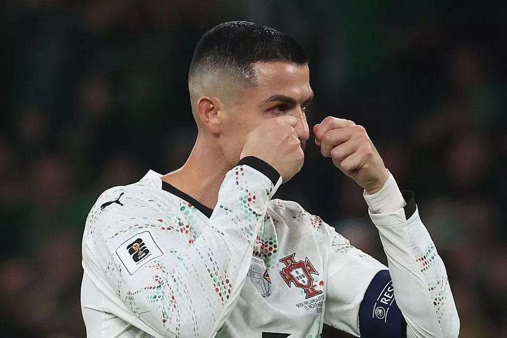 西班牙不带劳尔就夺冠了，葡萄牙敢拿下C罗吗？

当年西班牙顶住巨大压力拿掉了已经