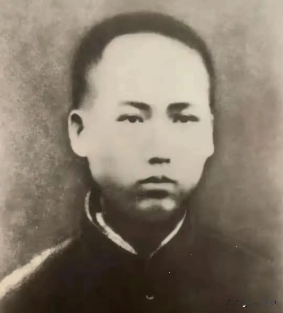 农民儿子
 
毛主席六岁时就开始跟父亲下田干活，送秧苗，除杂草……。满七岁后，毛