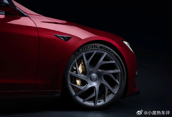 【特斯拉 Model S 签名典藏版登陆欧洲：限量 20 台，仅限受邀客户购买】