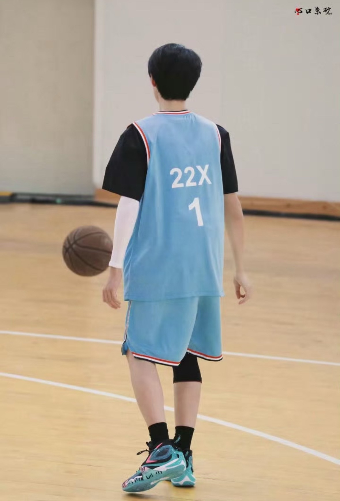 朱志鑫Always No.1 朱志鑫一路向海的少年