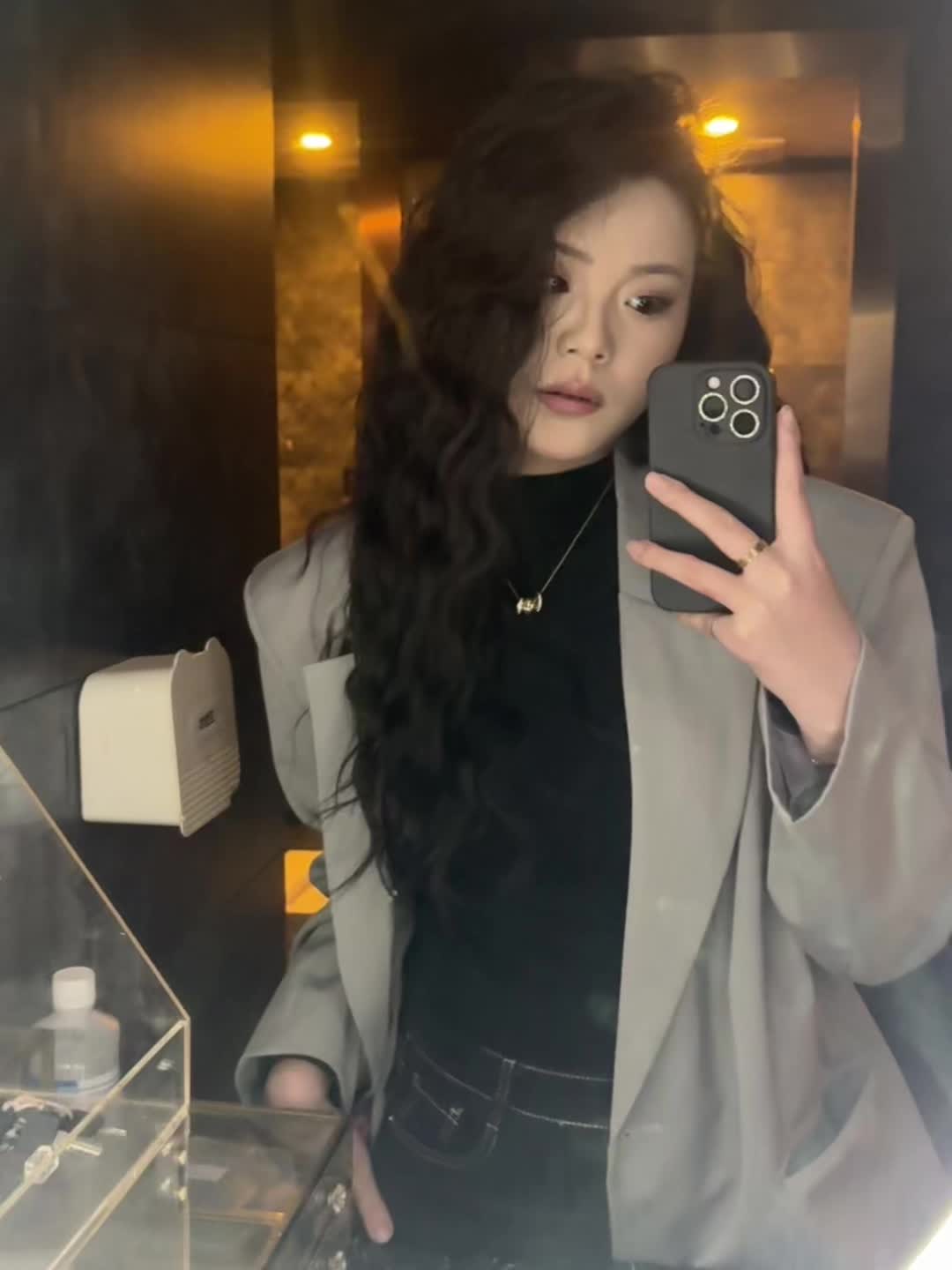 你确实很让我着迷 但你忘了我没有耐心