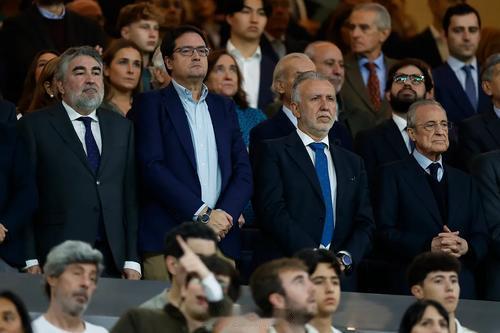 特巴斯：皇马向欧足联索赔45亿欧元只是策略，没有法律依据西甲主席特巴斯通过社媒表