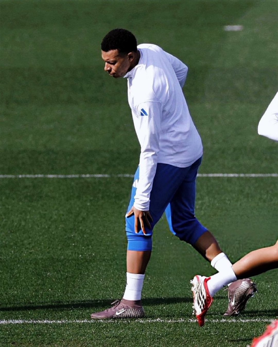 【塞尔电台Antón Meana】“姆巴佩左膝后交叉韧带已处于极限状态，我们姑且