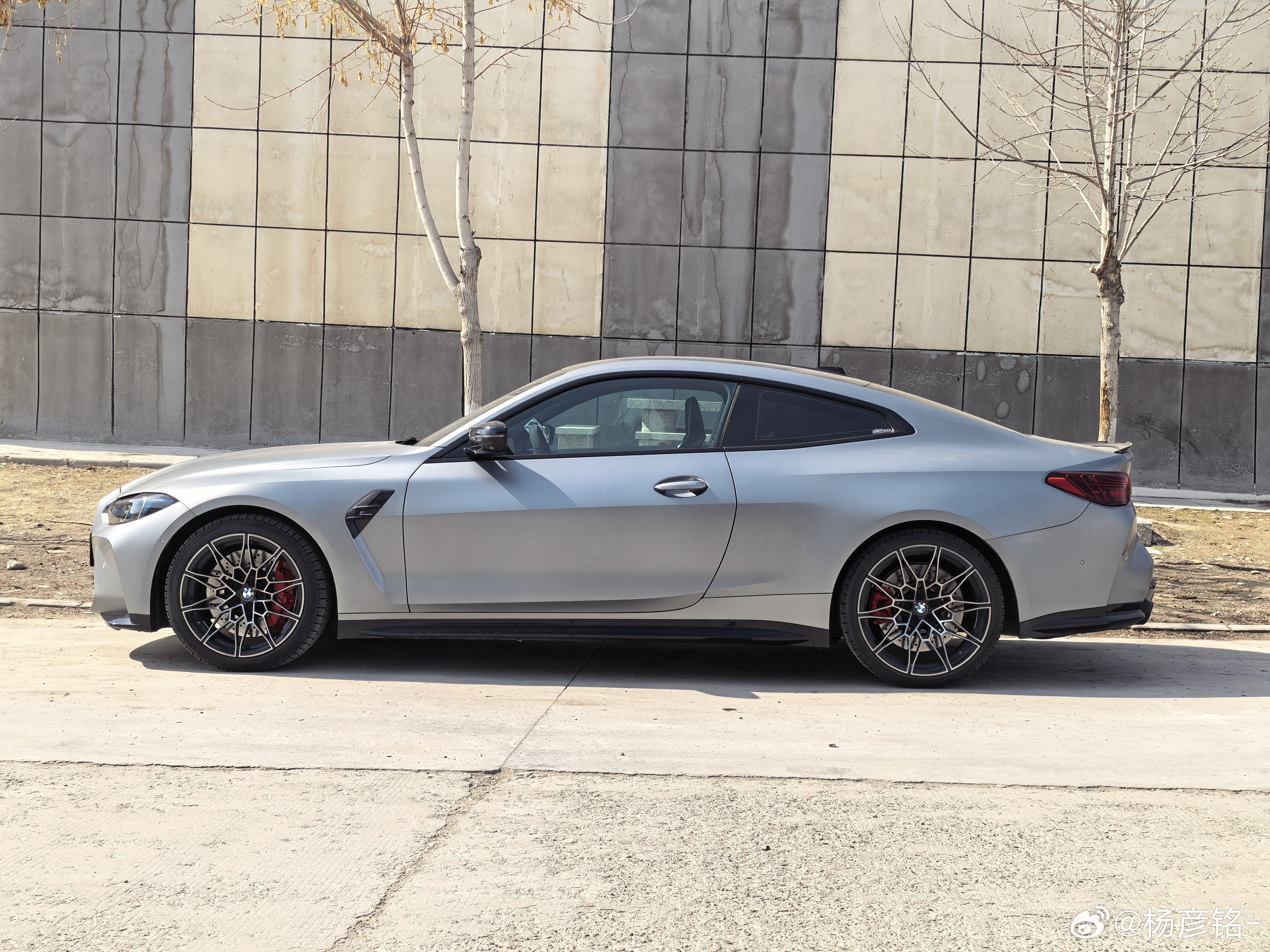 边境小城也不缺喜欢M的车主，干干净净的M4 伊犁