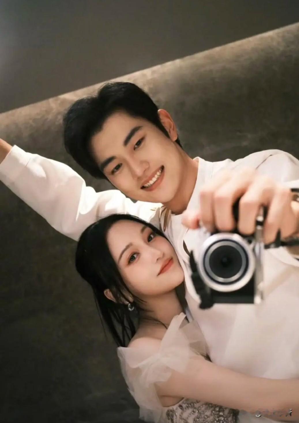 金莎被求婚？没想到2025年才看到

——12月23日冰岛零下5度的钻石沙滩上，