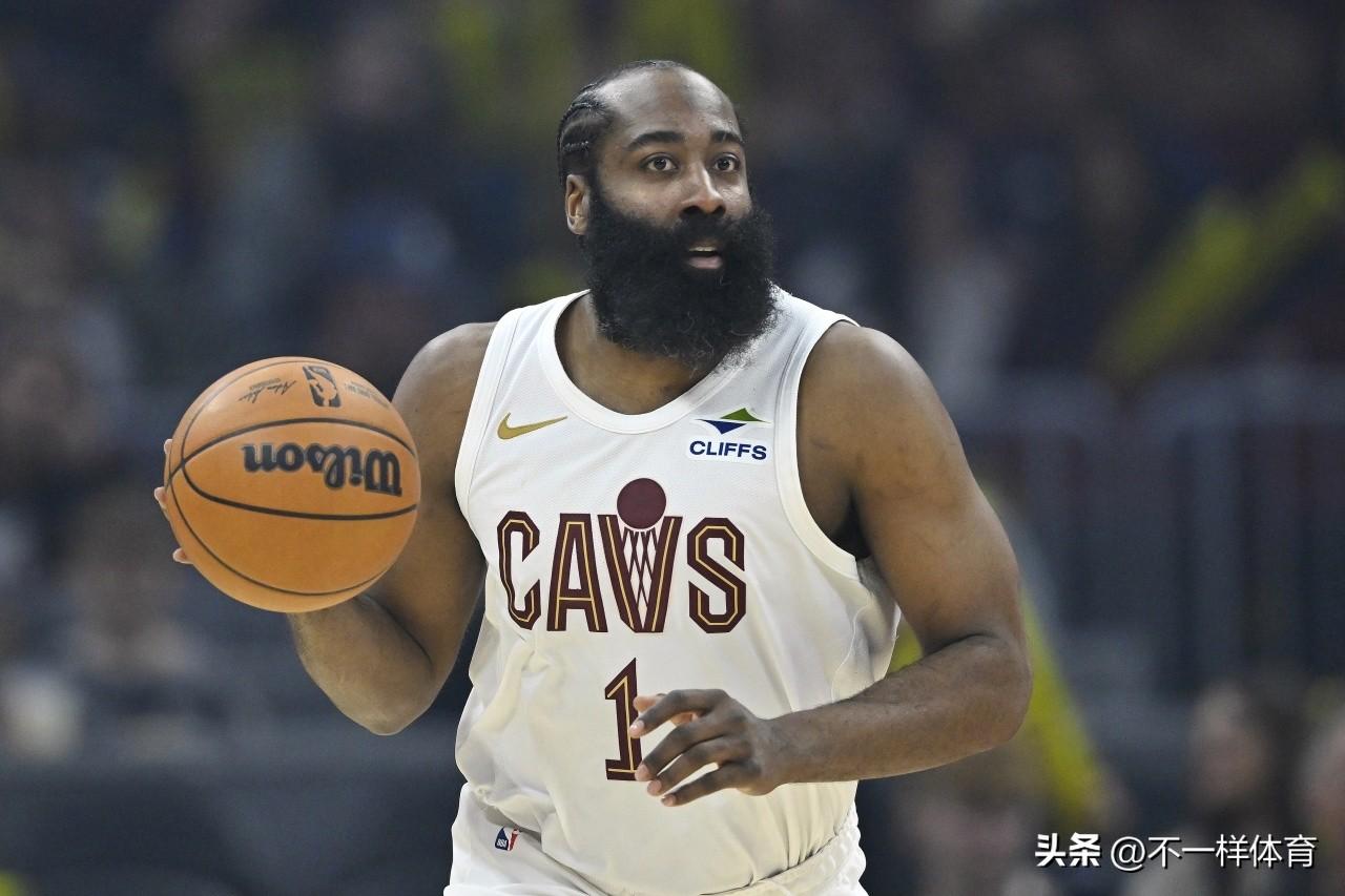 哈登13分14助攻，米切尔34分，莫布里34分17篮板，骑士队122-113有惊