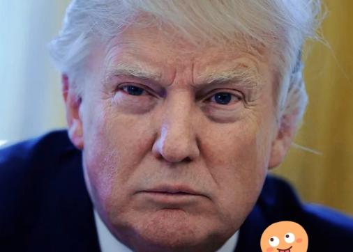 面对中国的强硬，特朗普在社交平台上表达了强烈不满，他写道：“中国这步走砸了，彻底