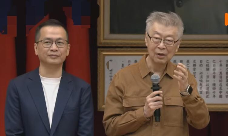 台行政机构前负责人用两地使用的古字讲两岸同根同源，不能忘本。

陈冲在8月21日