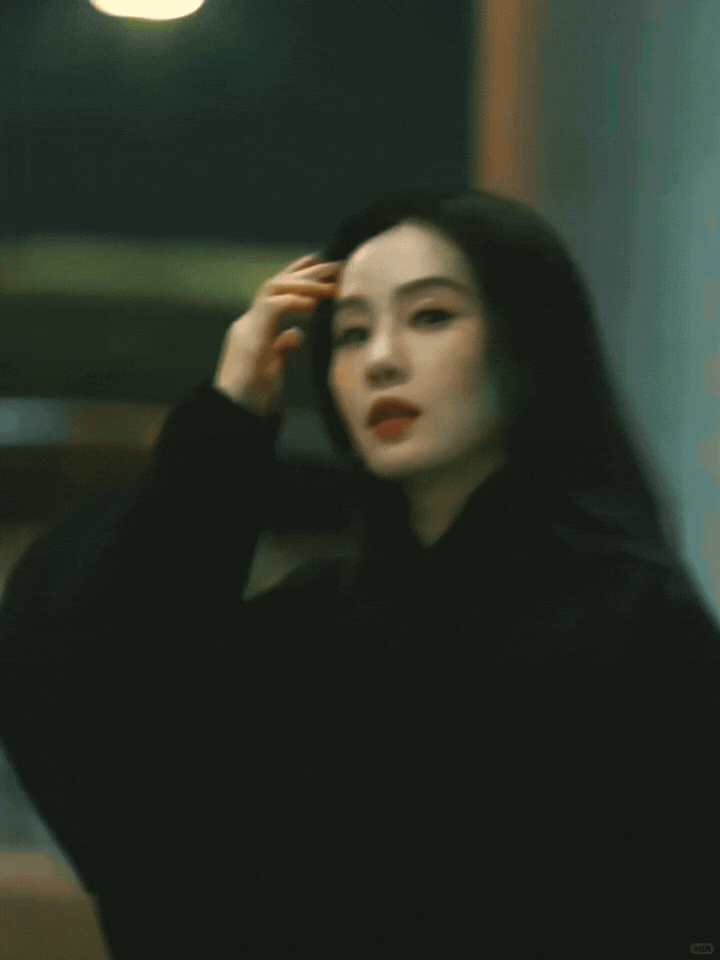 首页已经被这个美诗刷屏了！！！刘诗诗这个机场出发图好港圈女主[期待]刘诗诗 富士
