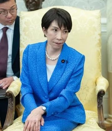 川普关税大棒再次抡起来，看高市早苗怕不怕？首批仅22亿美元，日本对美投资承诺缩水