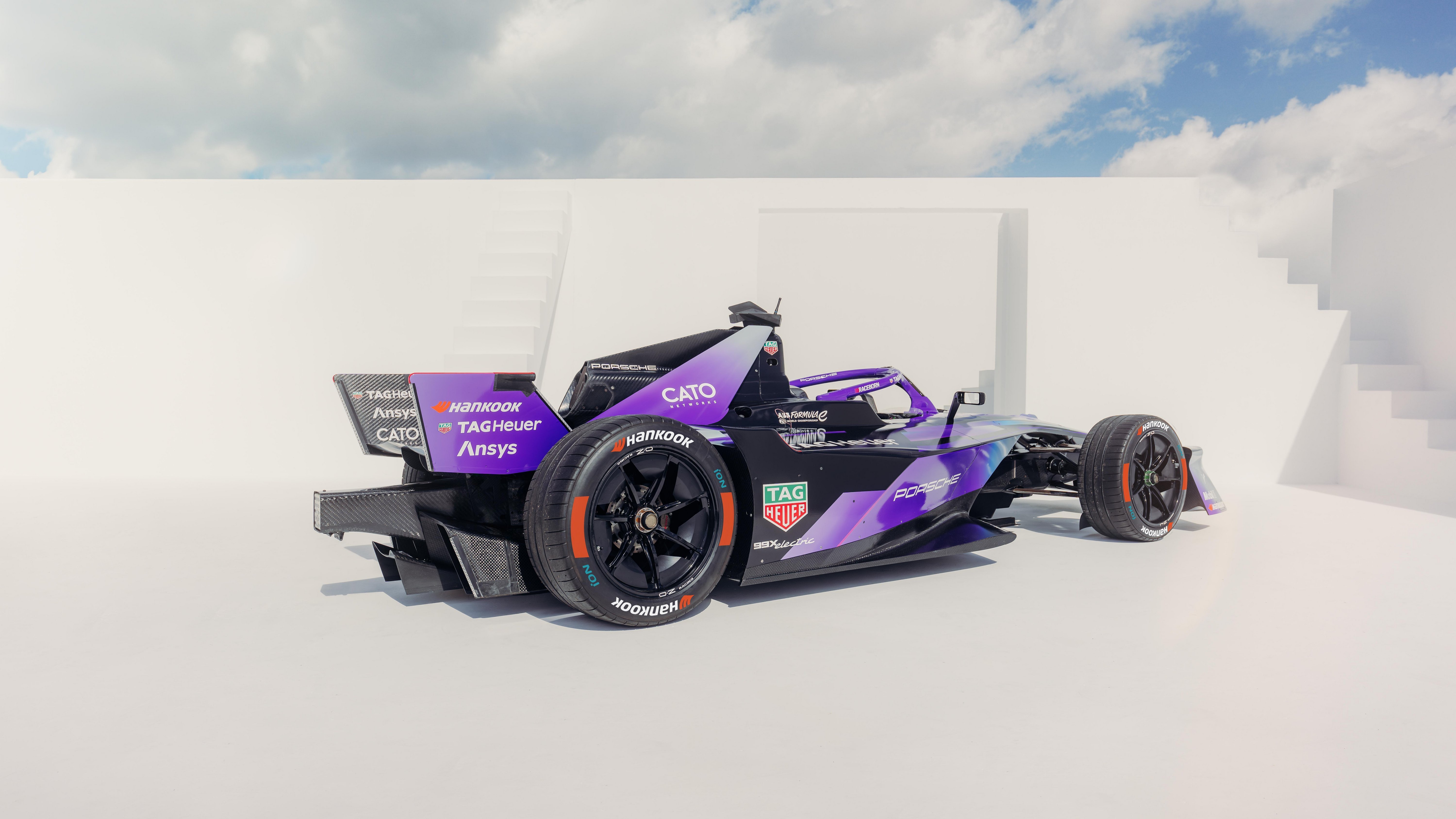 这个赛季是保时捷 Formula E 赛车 99X Gen3 EVO 的最后一个