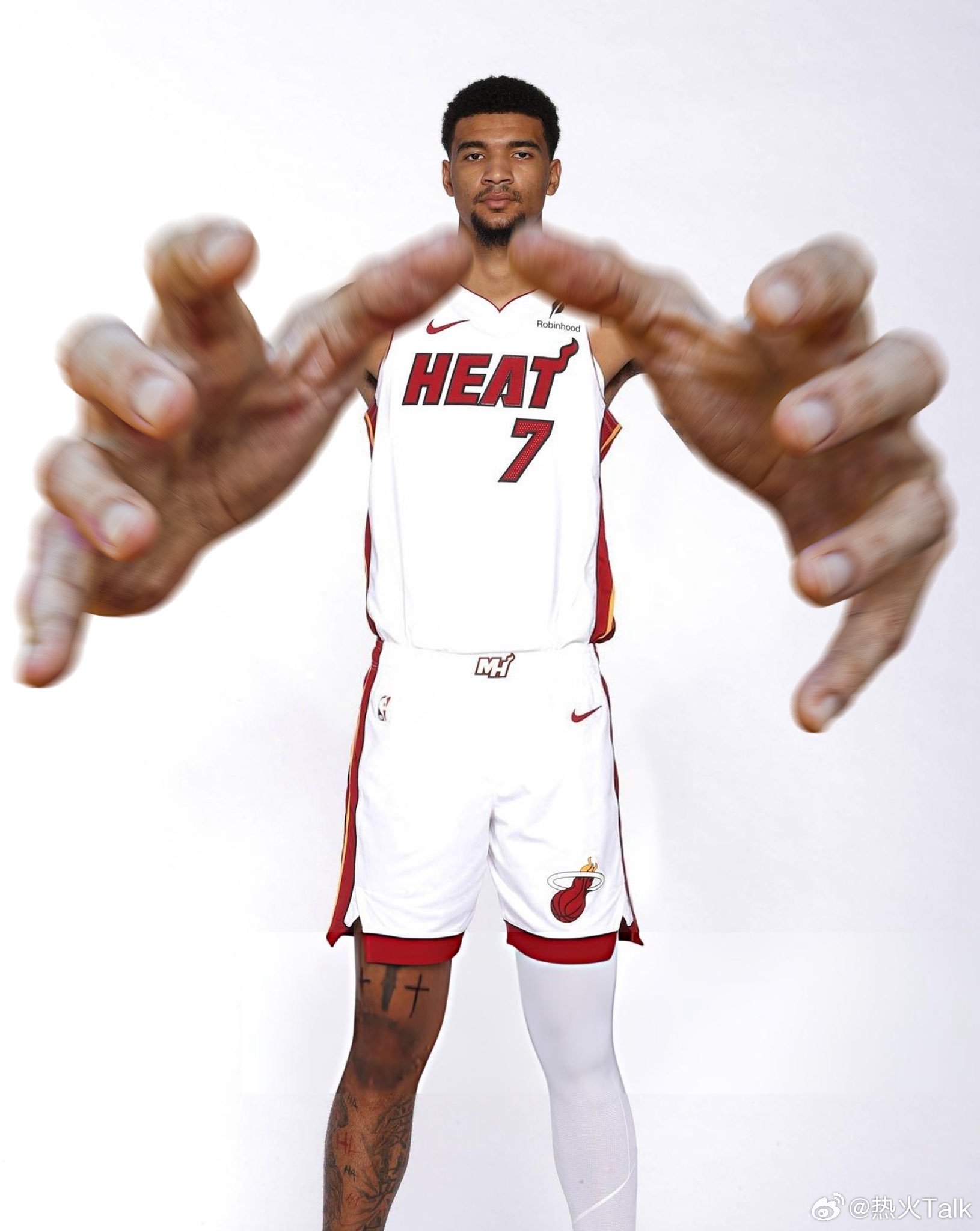 什么？2K降了我的封盖数值？那我就把每个球都拍下来！韦尔已经6记封盖了！篮网vs