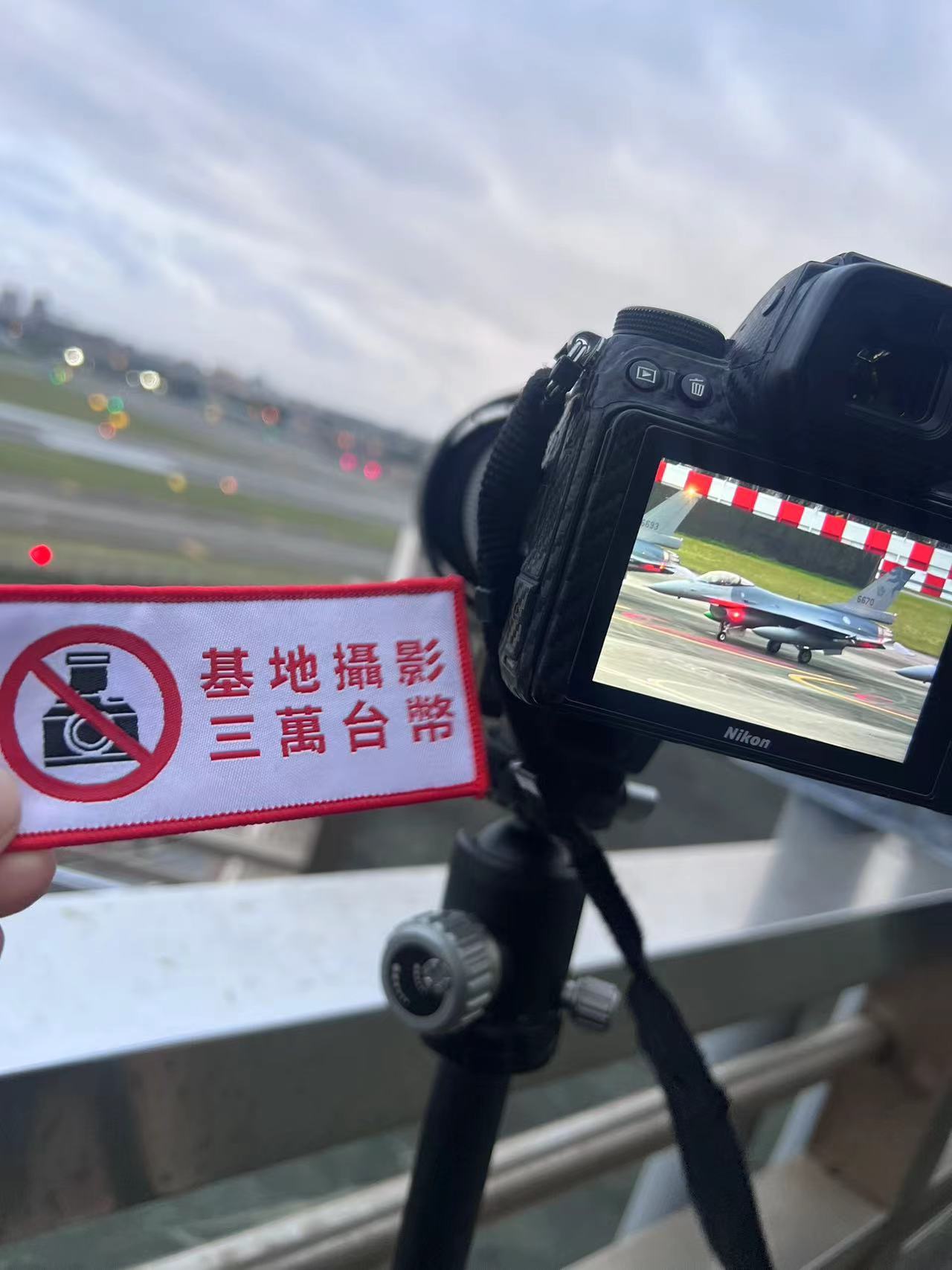 笑不活了 ​​​