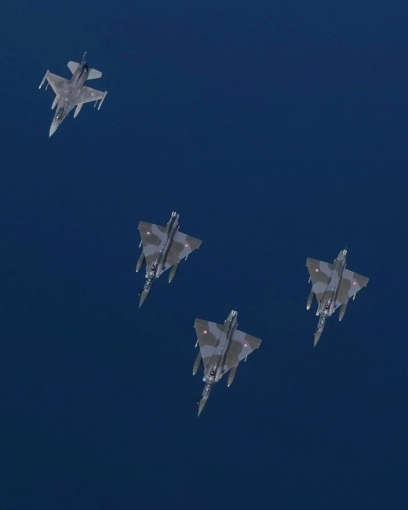 法国空天军（AAE）镜头下的Iniochos 2026联演喜欢以大海为干净背景的