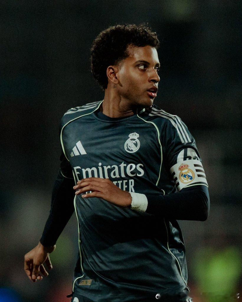 Un honor©️🤍  HALA MADRID! Adelante equi