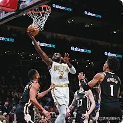 1月18好的杰伦约翰逊，对比杰伦布朗，差几条街？

老鹰队杰伦约翰逊，14中4，