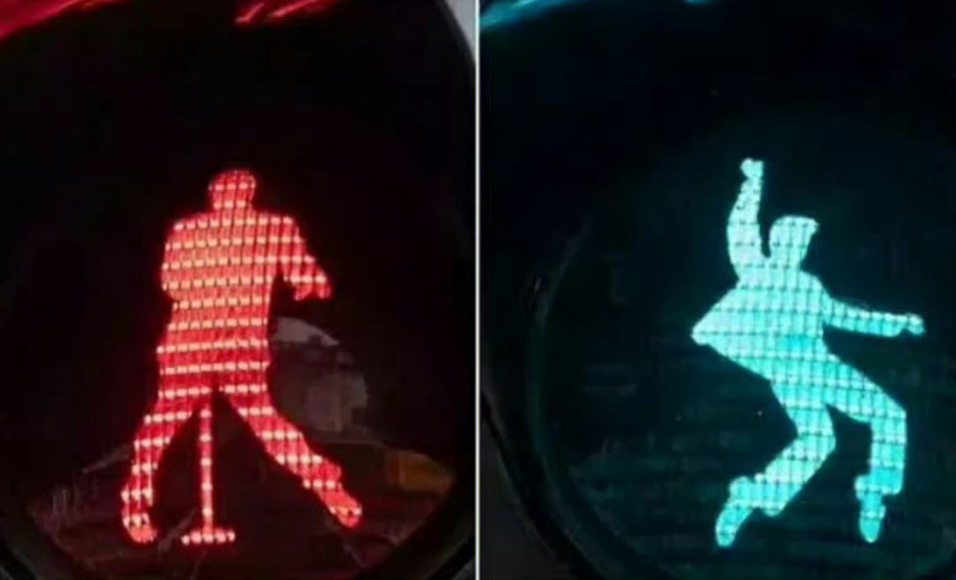 德国弗里德贝格 猫王红绿灯🚥 ​ ​​​
