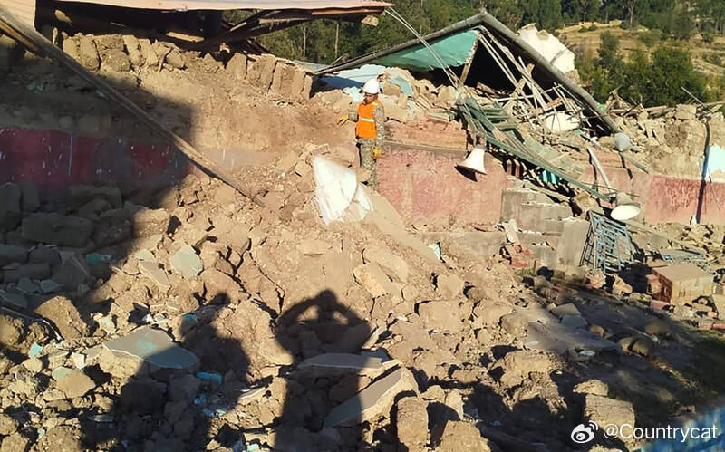 秘鲁安第斯山区发生5.5级浅层地震 至少5人死亡20多人受伤海外新鲜事 秘鲁当局