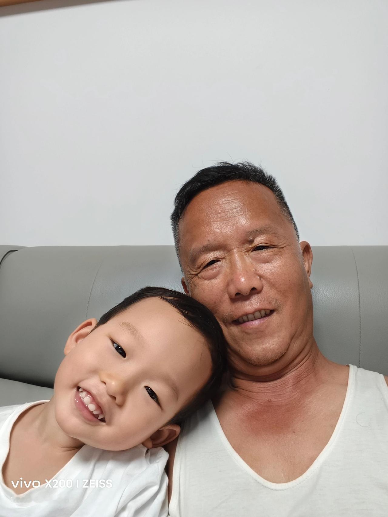 有你就幸福 可爱萌娃 爷孙情 伴你成长