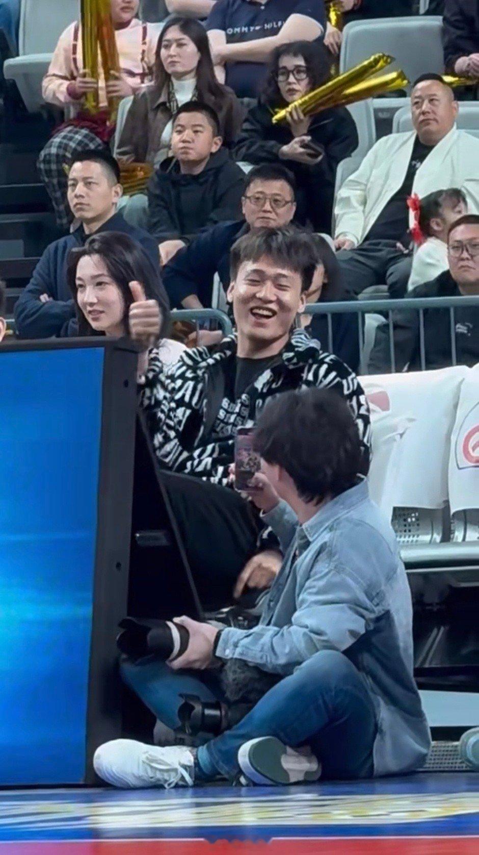 我的工作被抢了怎么办？在线等挺急的😅你们想看的赵老师摄影作品来了[doge][