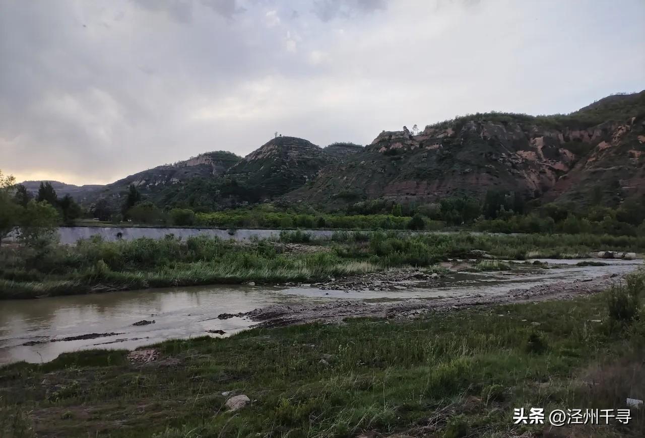 组织让我去外省培训一周
但是车费和住宿费先要自己垫付
等几个月后凭票据报销
算下