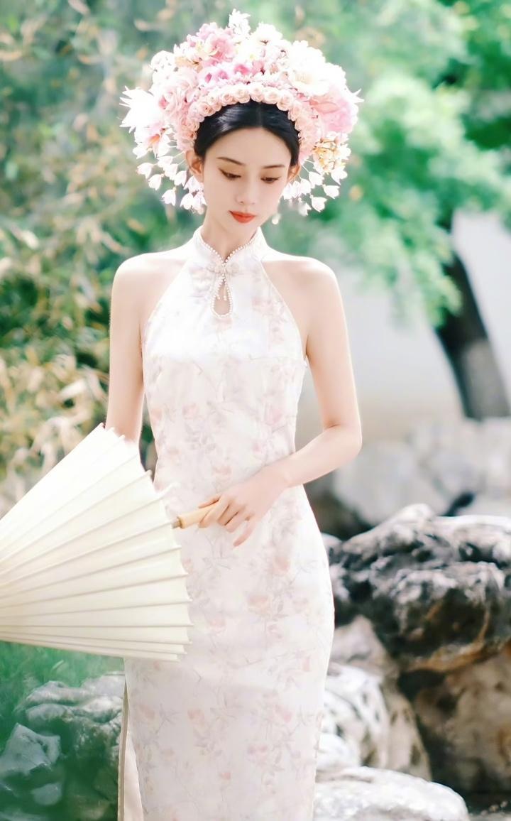 网友票选出最适合簪花造型的女明星：TOP9 陈瑶TOP8 白鹿TOP7 陈都灵T