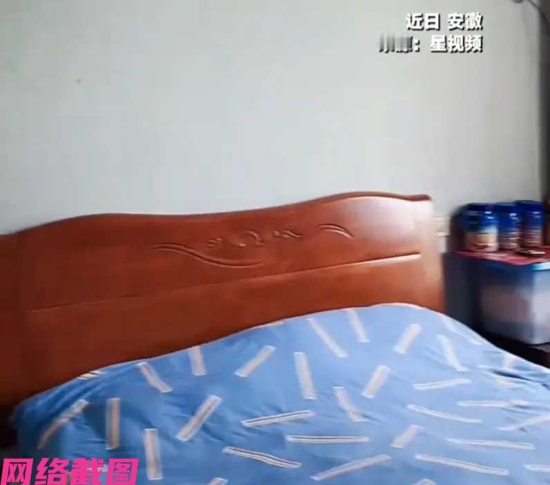 安徽有名男子给众人看了自己，已九十六岁老父亲的生活一面。

可见男子的老父亲，虽