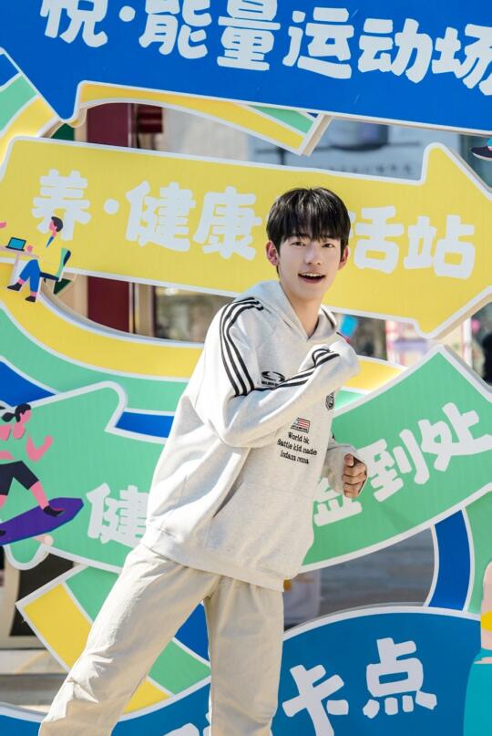 大学生探店｜大悦城健康市集被我薅明白了！