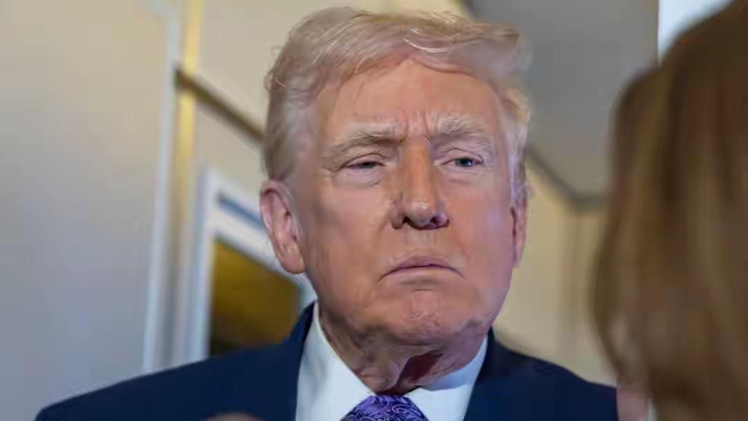 美国传来消息 ！
美国签署涉台恶法，妄图升级美台关系，这是对“一中政策”的公然践