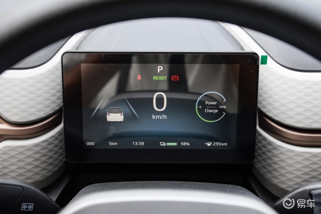 [小鲨帮选车]武装到牙齿的微型车 油耗动力与质感兼备