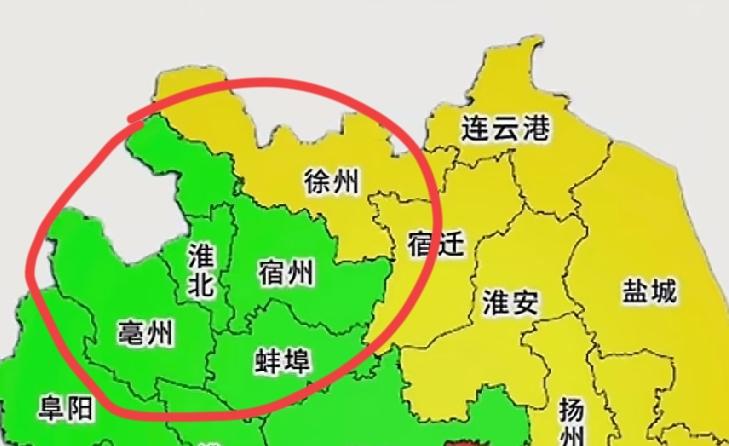 淮北的地理位置挺有意思，正好隔开了宿州市和亳州市，而且还连接了河南永城和蚌埠，从
