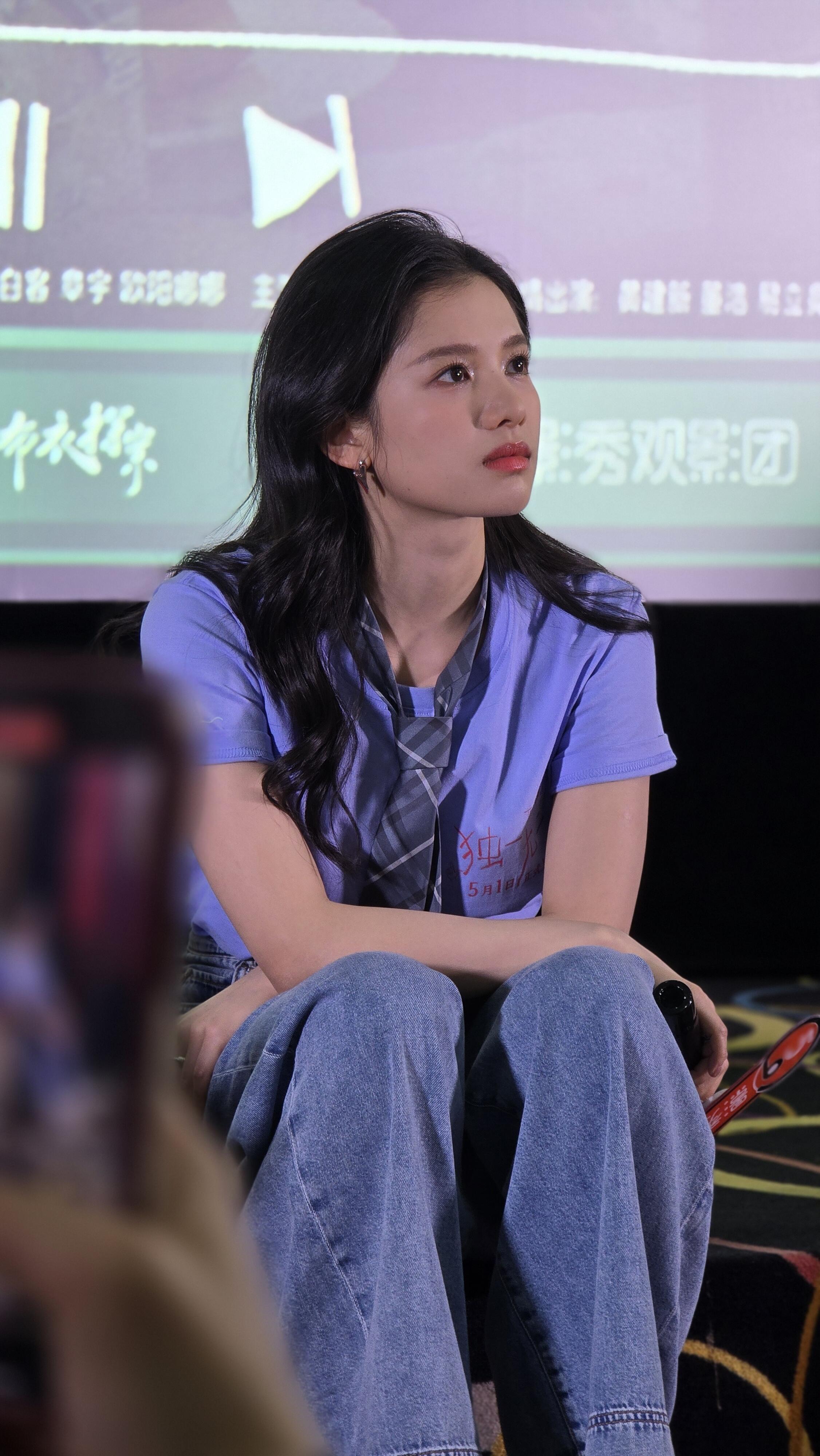 张婧仪生图 ​​​