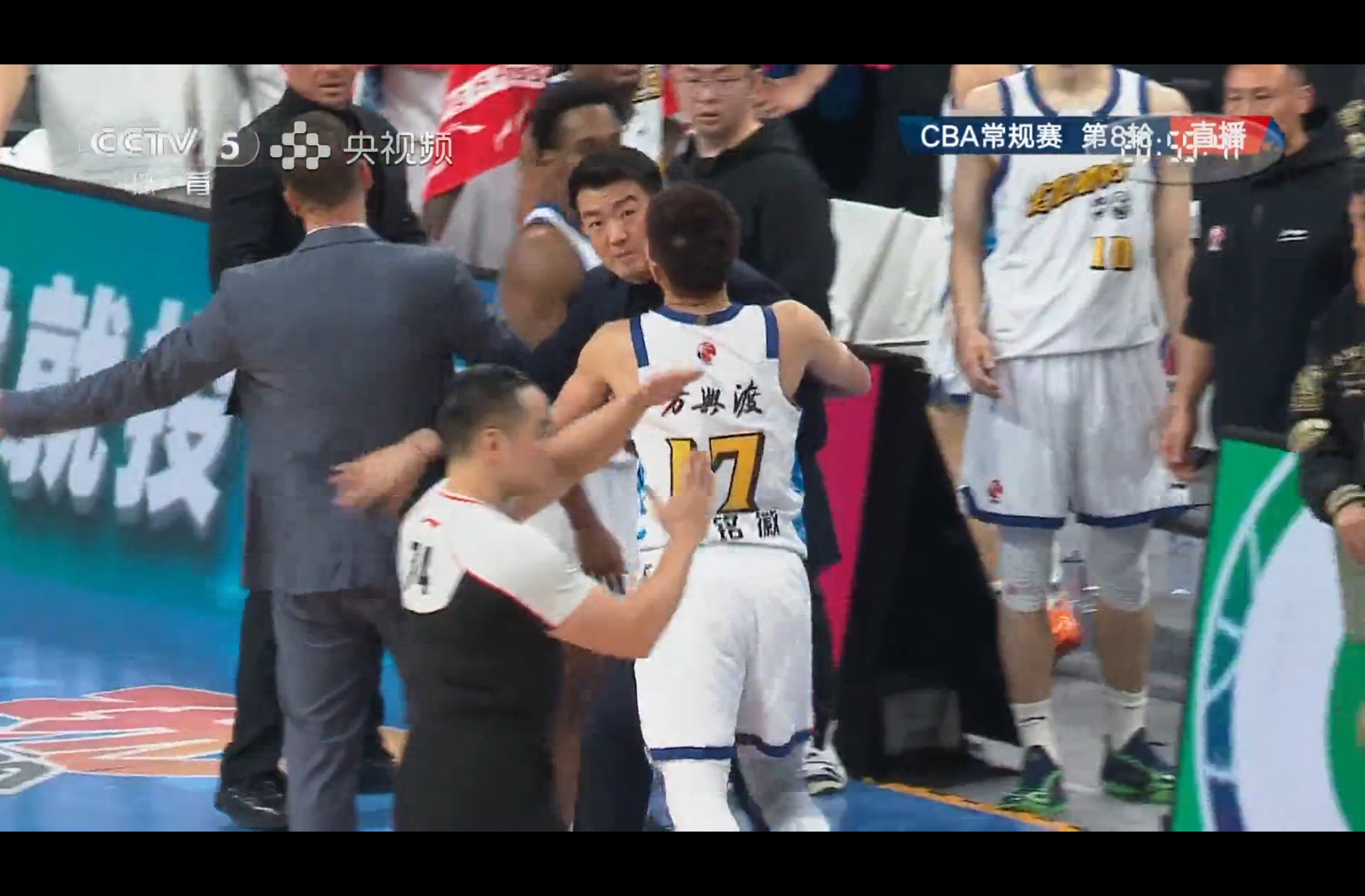 王博指导暴走了，少见北京男篮vs广厦男篮
