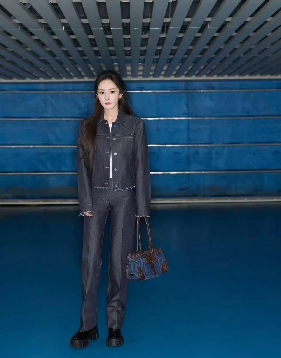 杨幂柳智敏两次撞衫，谁赢了？杨幂柳智敏撞衫