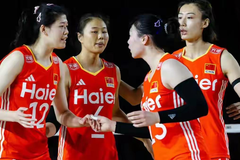 女排3-1哥伦比亚，球迷“评分”如下

满分档：高意，唐欣
有意外惊喜，属于超水