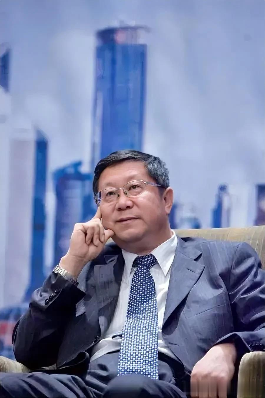 新冠三年，上海很多矛盾积累到今天突然爆发。黄德义和唐双宁。董云虎和程峰。


当