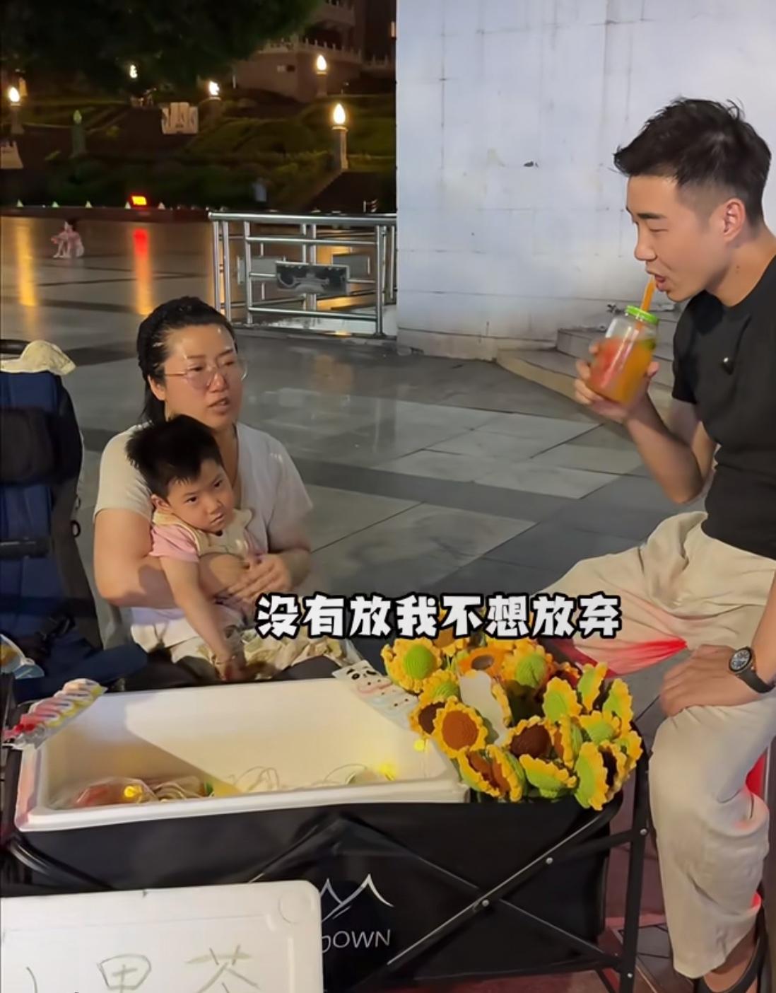 这种情况凭啥男的就能不拿钱，
法律不管吗？
出生时窒息造成脑瘫，
从孩子5个月大
