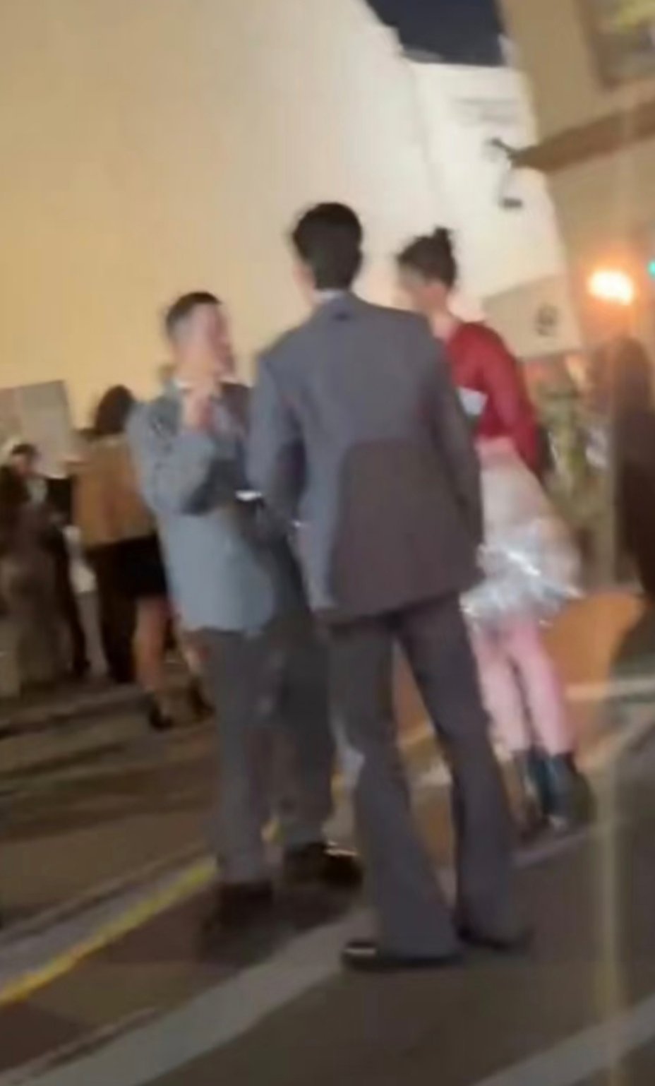 朱一龙 传说中的190米大长腿！电影空枪 ​​​