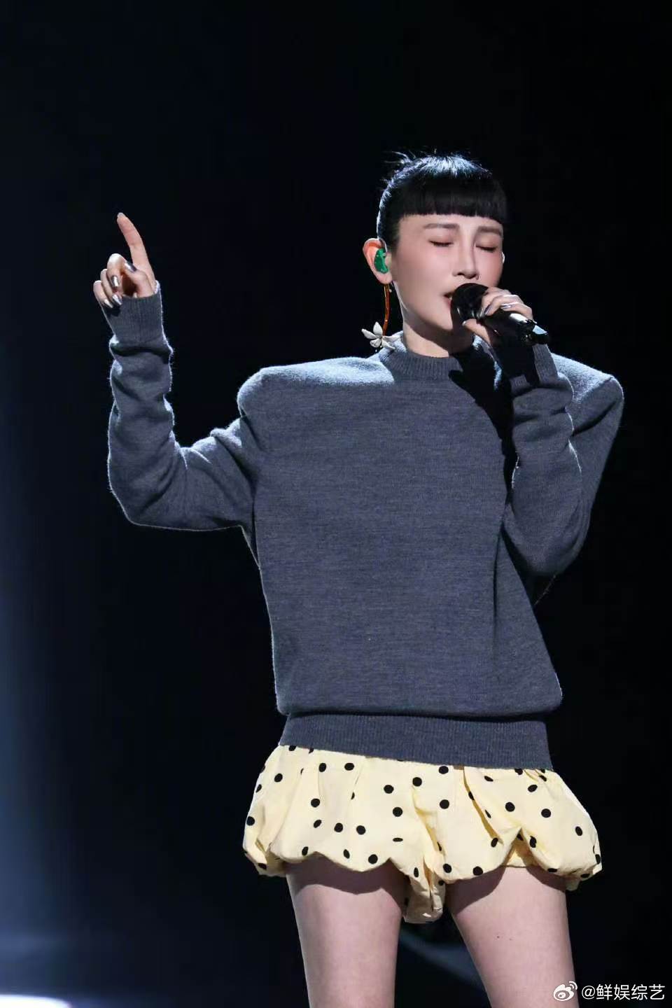 业内人士谈歌手选曲被否背后原因歌手2026歌手否了30首歌操碎了心，乐评人说别过