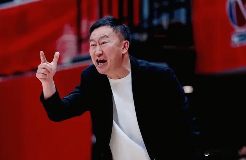 炸锅！CBA最被低估的黑马，藏在青岛！
 
谁还敢说青岛男篮凉了？！送走杨瀚森去