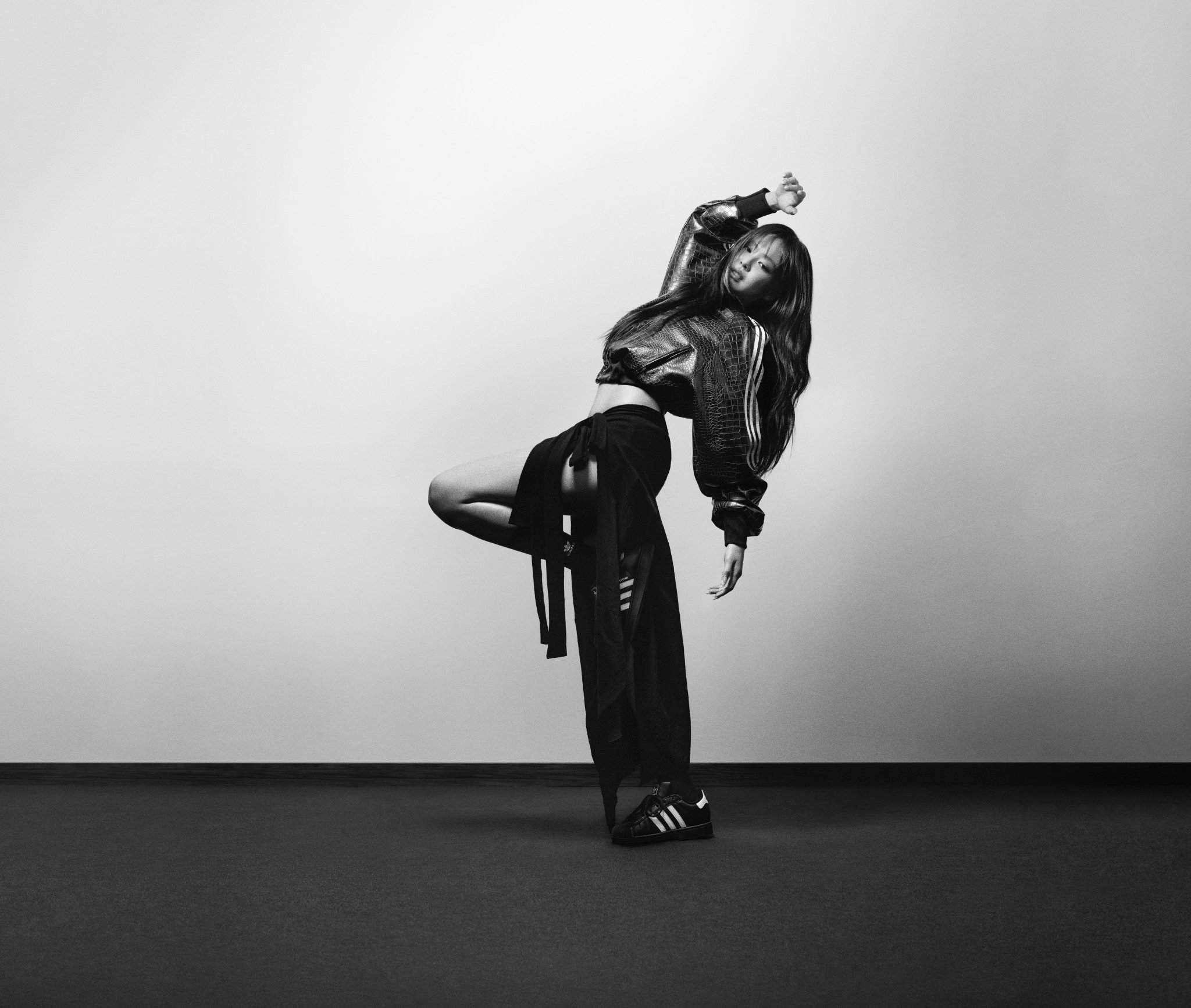 Jennie x Adidas Originals Superstar Camp