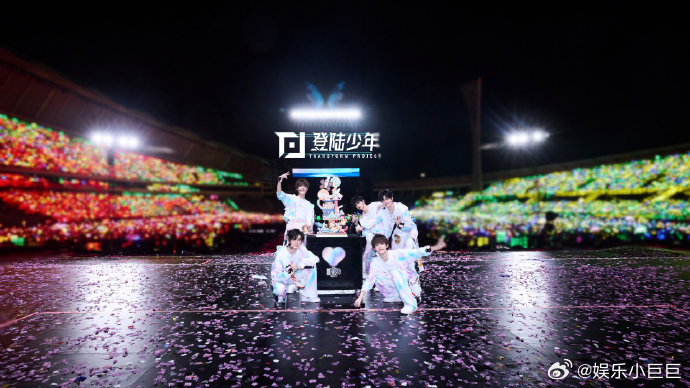 登陆少年 湖南秋晚期待TOP登陆少年在中秋晚上的舞台上给大家带来惊艳表现，长治的