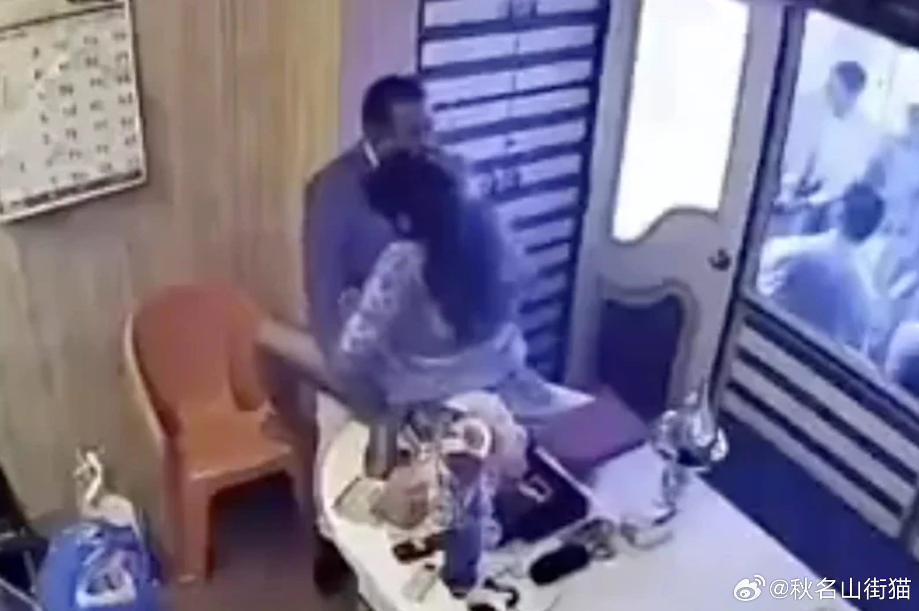 印度“占星大师”性侵案：67岁男子恐吓“丈夫会死”，多次施暴被捕海外新鲜事 据印