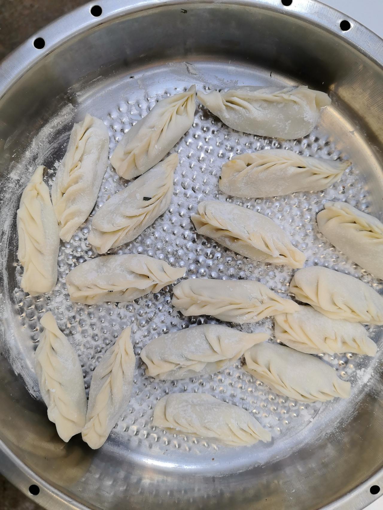 对生活的5点感悟
1.酒肉朋友其实也算是这个年代真正意义的朋友，想着做点什么好吃