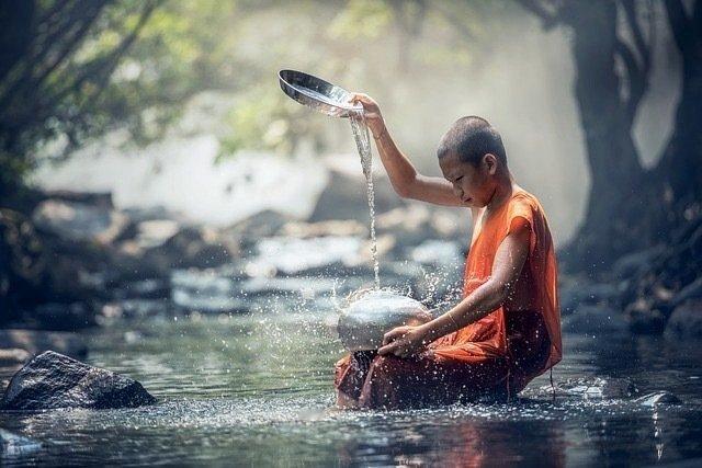 只要把自己的认知系统设定成开放型的，自己所遇见的糟心的事、糟糕的人就少了，一切都